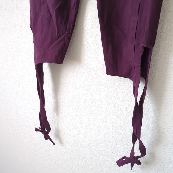 FP Movement Free People Turn Out Yoga Capris Leggings Tie Ballet Pants Medium - Picture 4 of 6